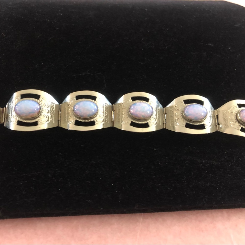 Vintage Sterling Silver Taxco Hecho Mexico Dragons Breath Opal Bracelet